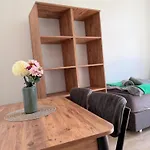 Livemore24 - Space In Wlan - Smart-tv - 24-7 Check-in Und Kueche Apartmán Oberhausen (North Rhine-Westphalia)