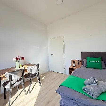 Apartmán Livemore24 - Space In Wlan - Smart-tv - 24-7 Check-in Und Kueche
