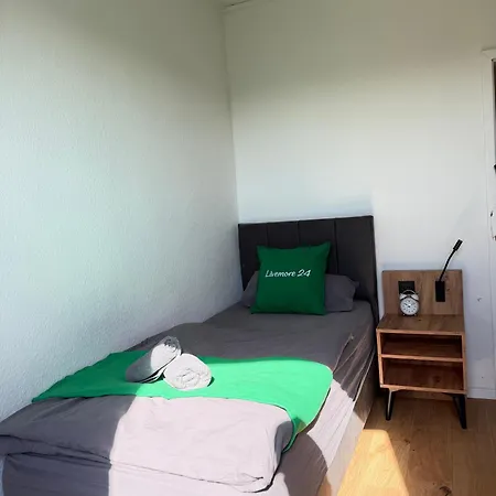 Livemore24 - Space In Wlan - Smart-tv - 24-7 Check-in Und Kueche * Oberhausen (North Rhine-Westphalia)