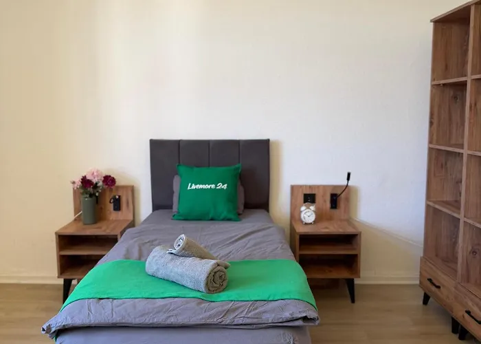 Livemore24 - Space In Wlan - Smart-tv - 24-7 Check-in Und Kueche Oberhausen (North Rhine-Westphalia)