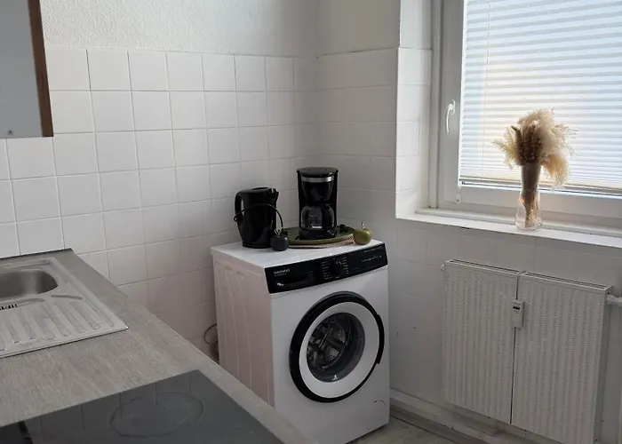Livemore24 - Space In Wlan - Smart-tv - 24-7 Check-in Und Kueche Appartement